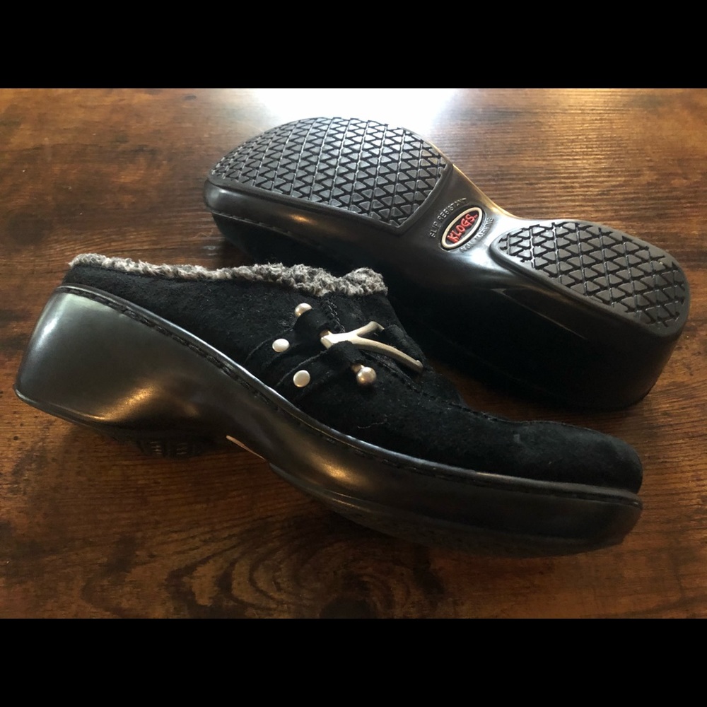 New/never worn KLOGS women’s size 8